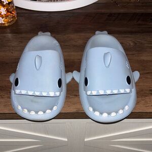 Kids Shark One Piece Slippers - Blue